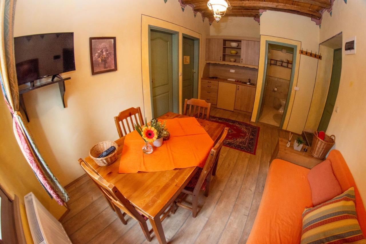 קרנייסקה גורה Apartments Belopeski Dvori מראה חיצוני תמונה