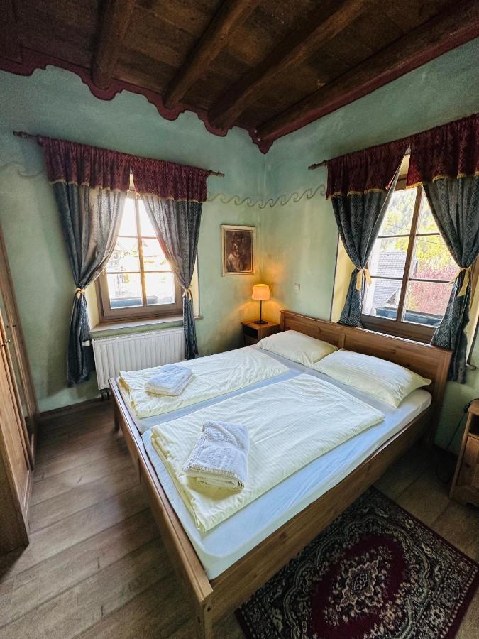 קרנייסקה גורה Apartments Belopeski Dvori מראה חיצוני תמונה